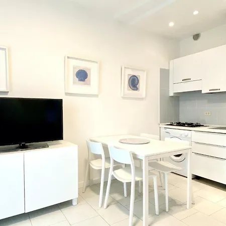 아파트 Cristina Carraro Immobiliare - Family 리도 디 예솔로